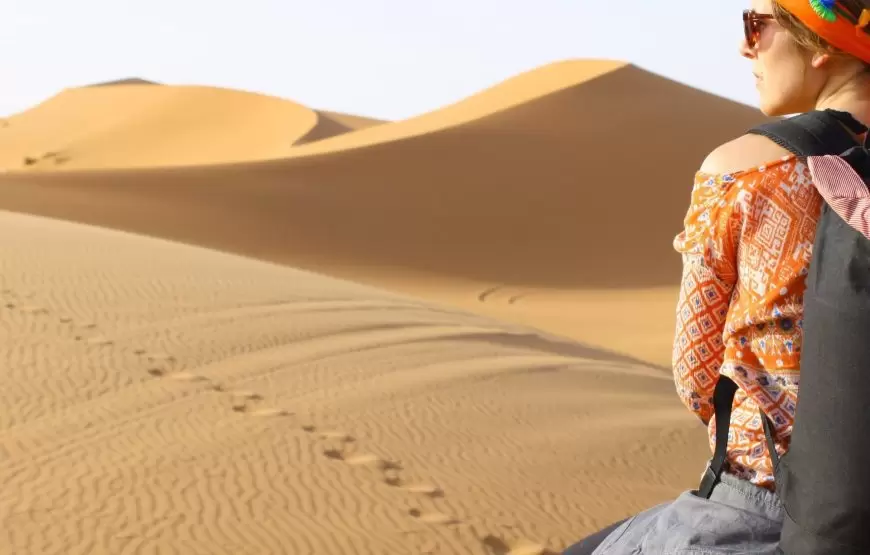 Camel rides in Erg Chebbi